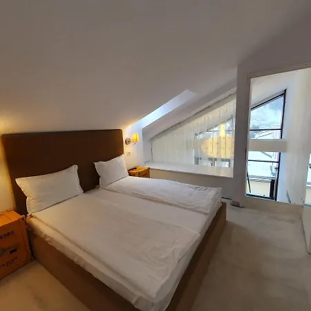 Vlad Tepes Aparthotel Brașov