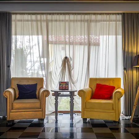 Vlad Tepes Aparthotel 3*